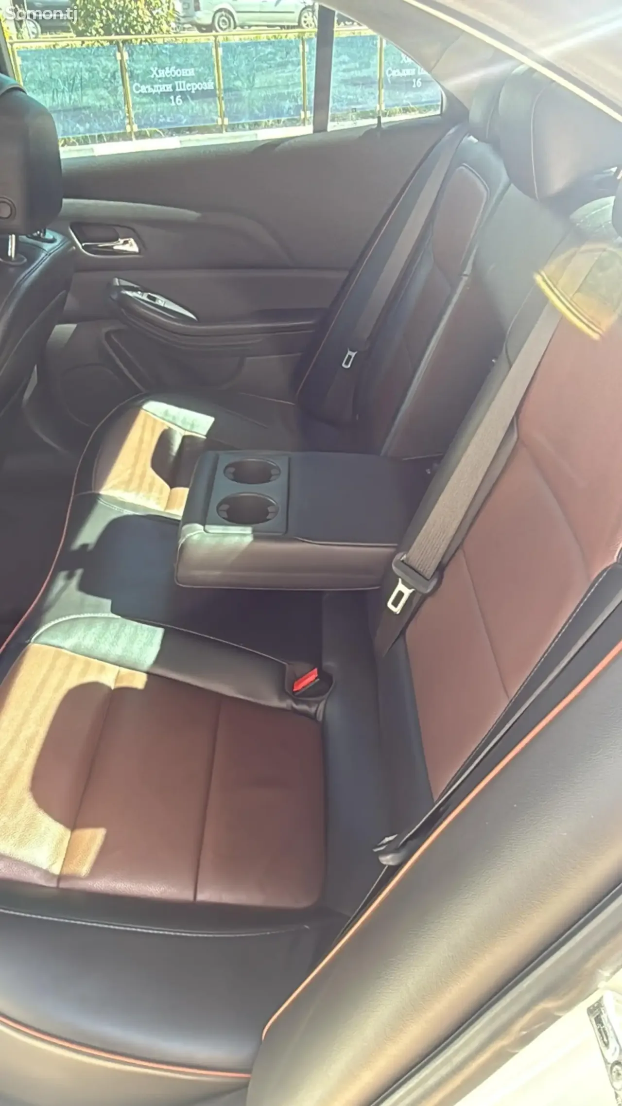 Chevrolet Malibu 2015 · 2.0 AT