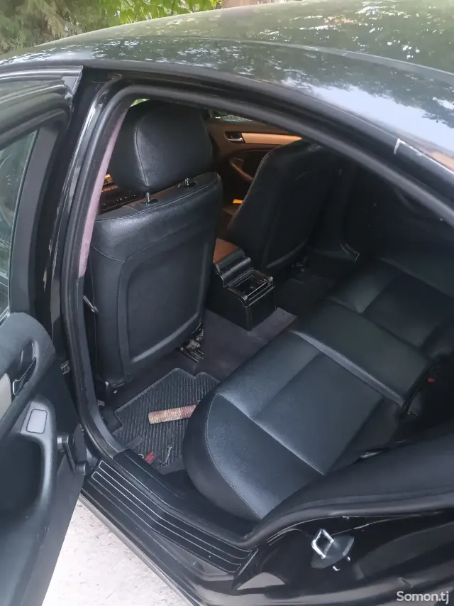 BMW 3 series 2000 · 1.8 MT