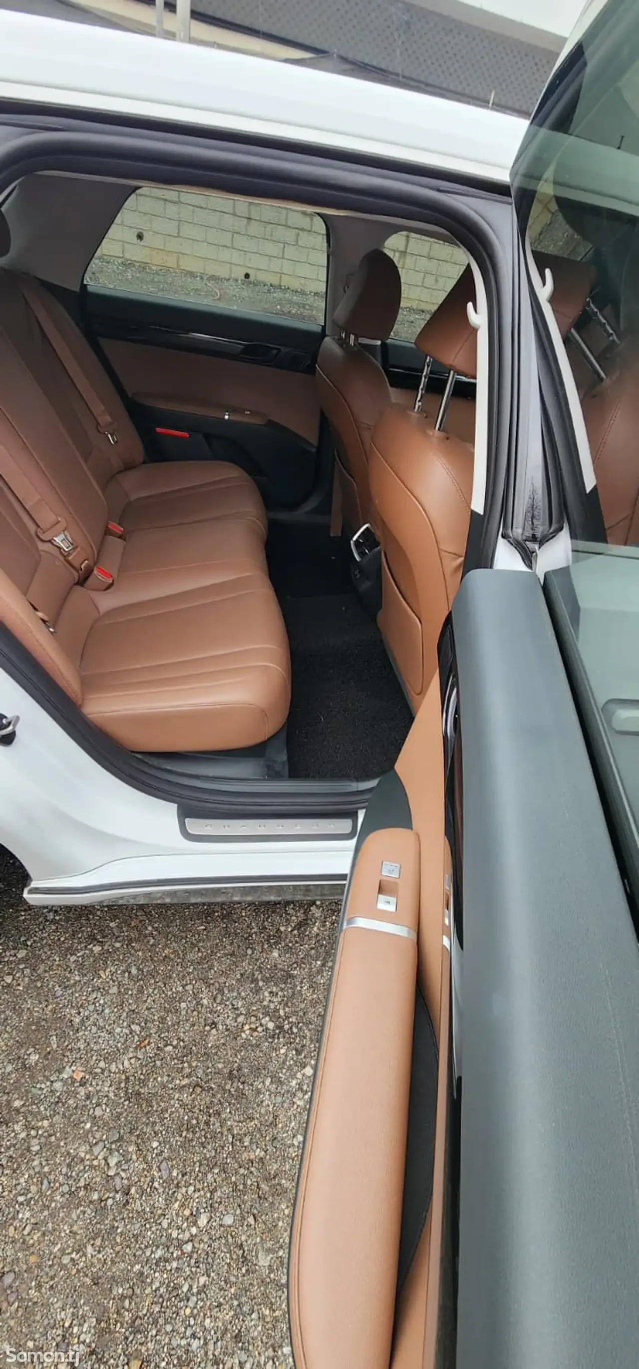 Hyundai Grandeur 2023 · 3.5 AT