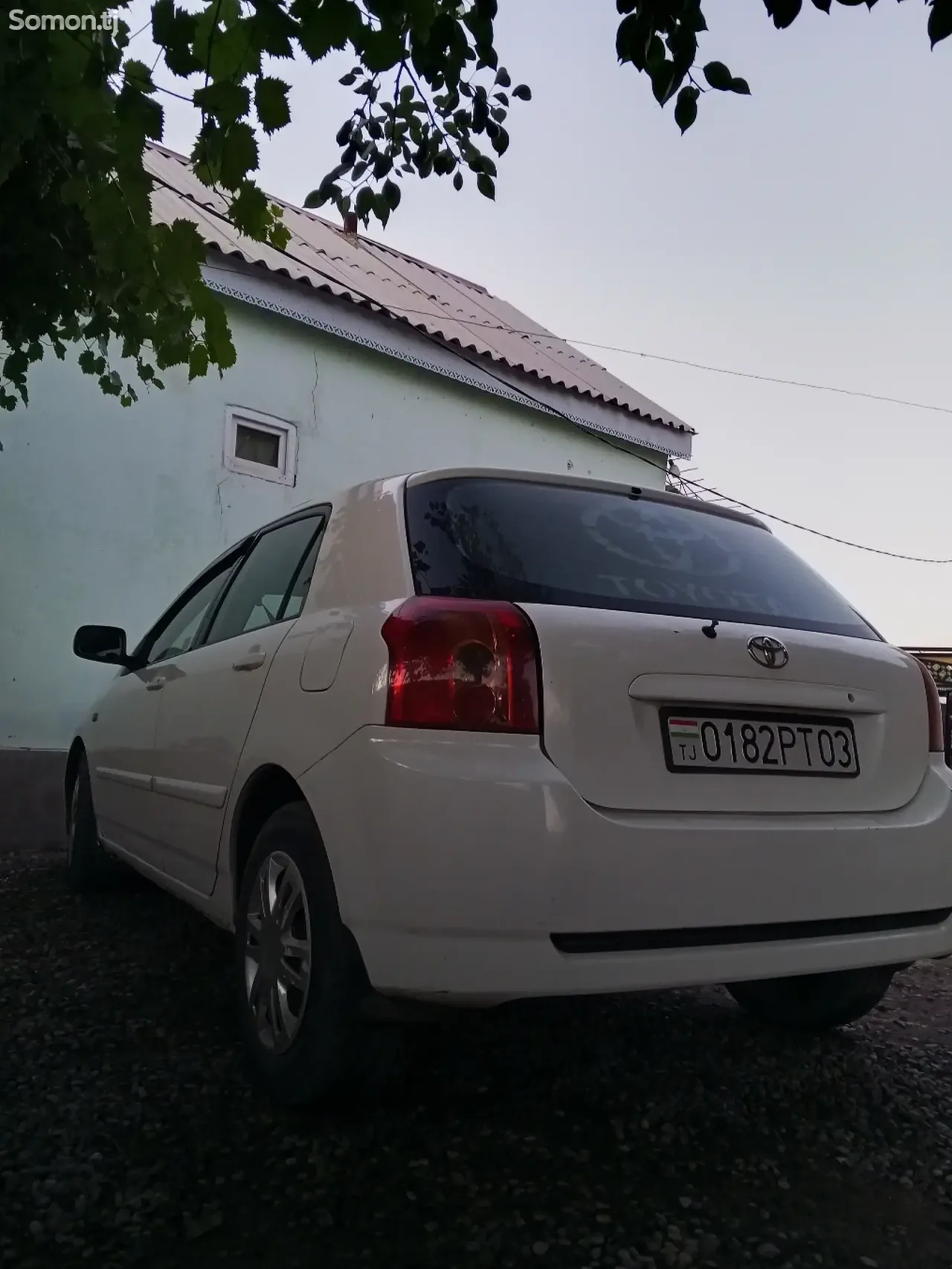Toyota Corolla 2006 · 1.6 MT