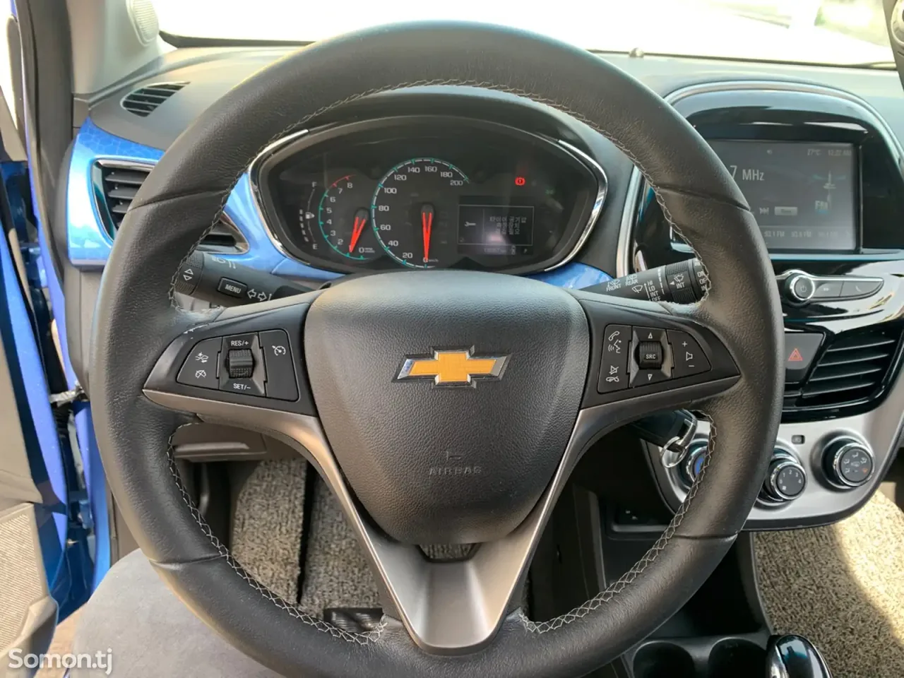Chevrolet Spark 2016 · 1.0 AT