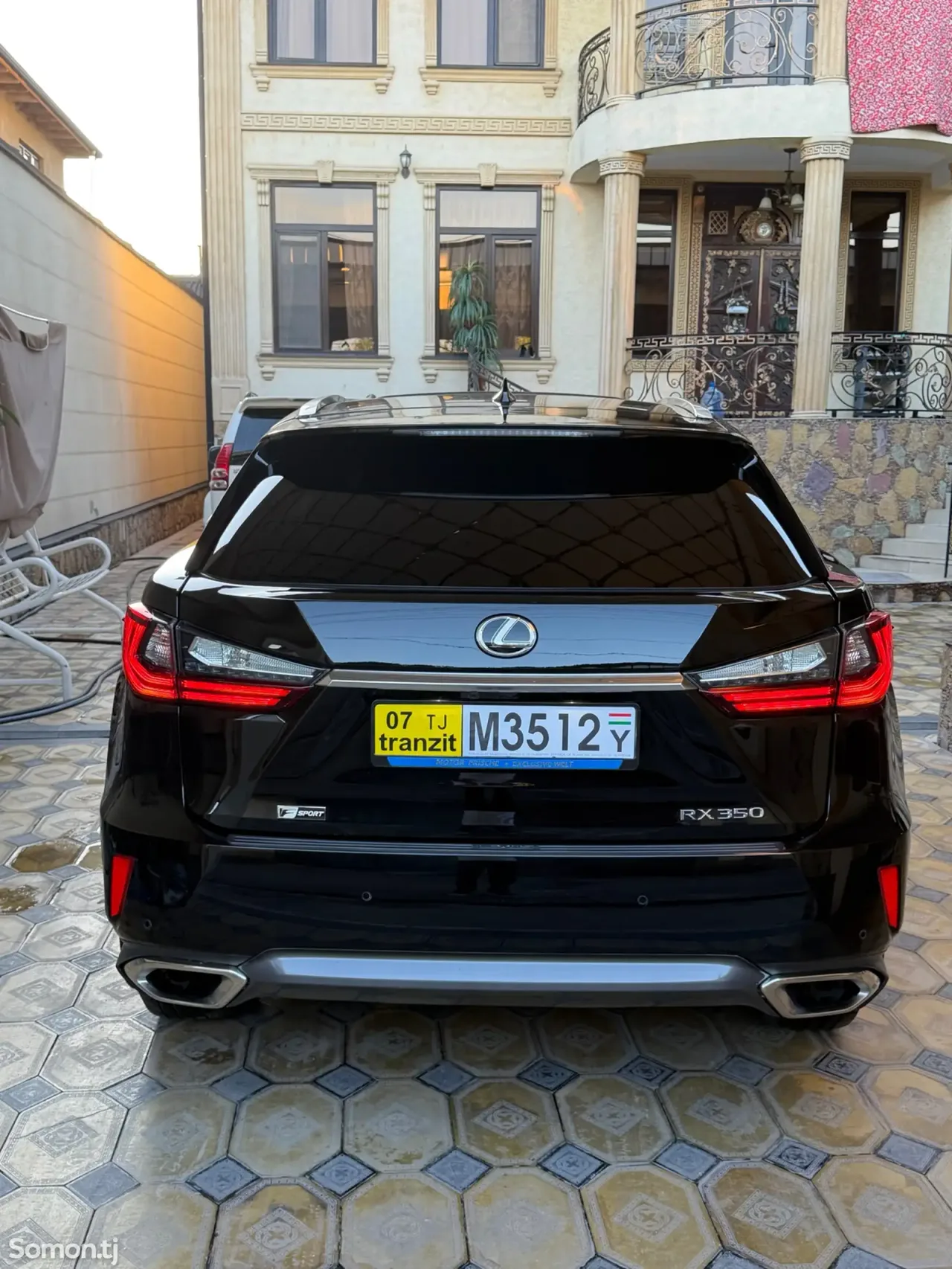 Lexus RX series 2017 · 3.5 AT