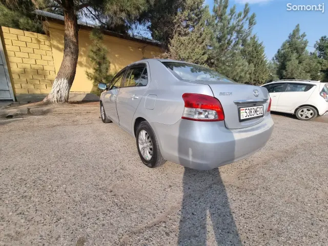 Toyota Belta 2006 · 1.3 AT