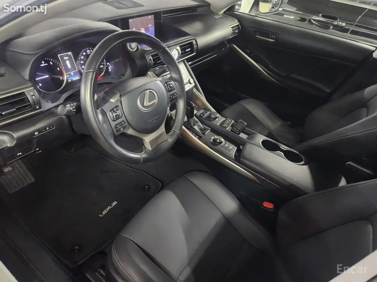 Lexus IS series 2018 · 2.0 AT