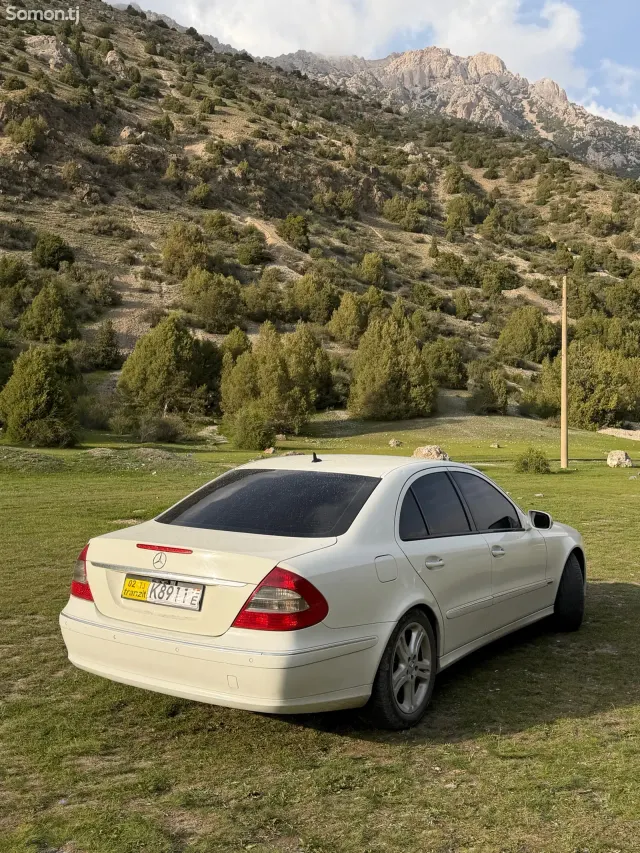 Mercedes-Benz E class 2008 · 2.8 AT