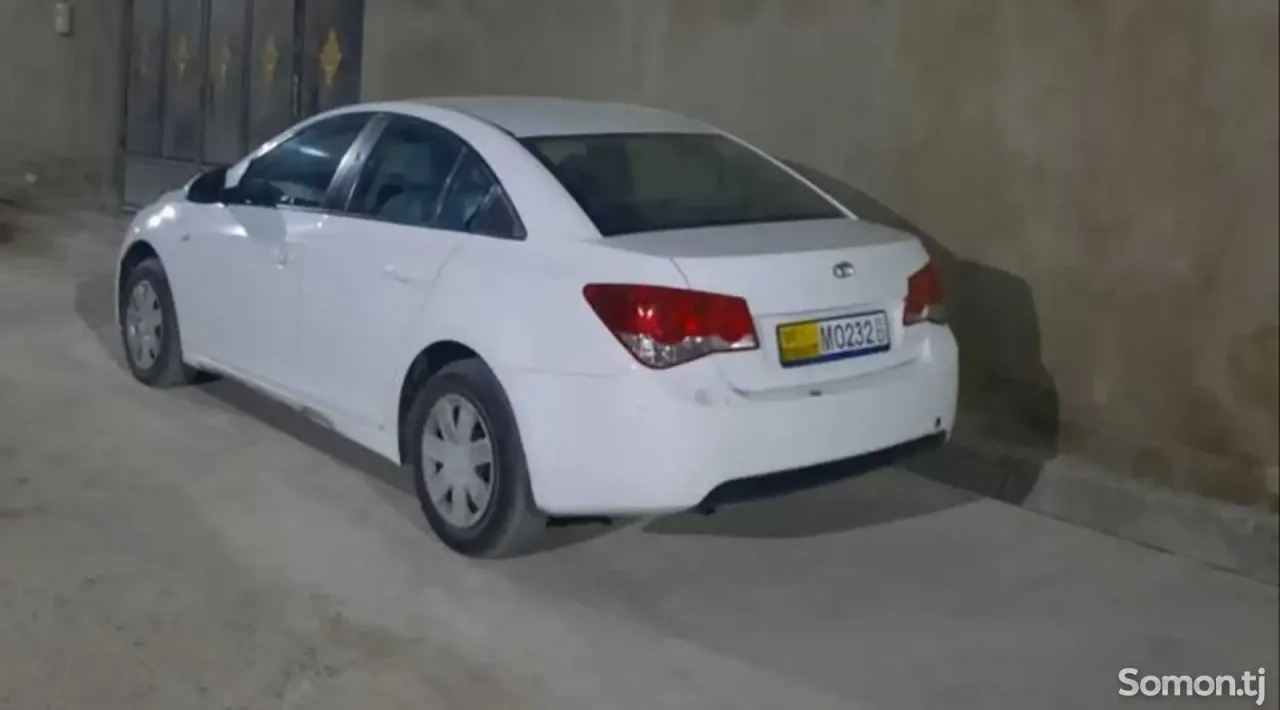 Chevrolet Cruze 2009 · 1.6 AT