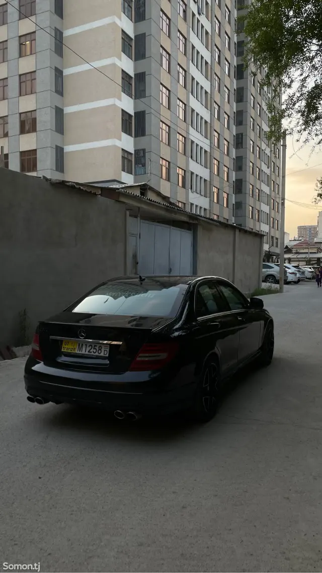 Mercedes-Benz C class 2008 · 3.0 AT