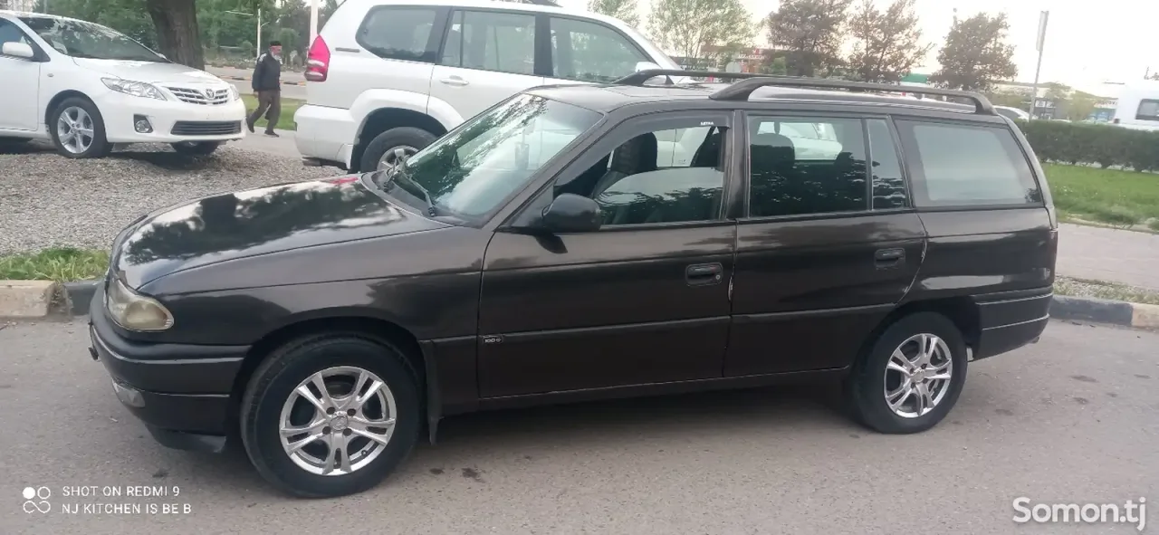 Opel Astra F 1996 · 1.6 MT