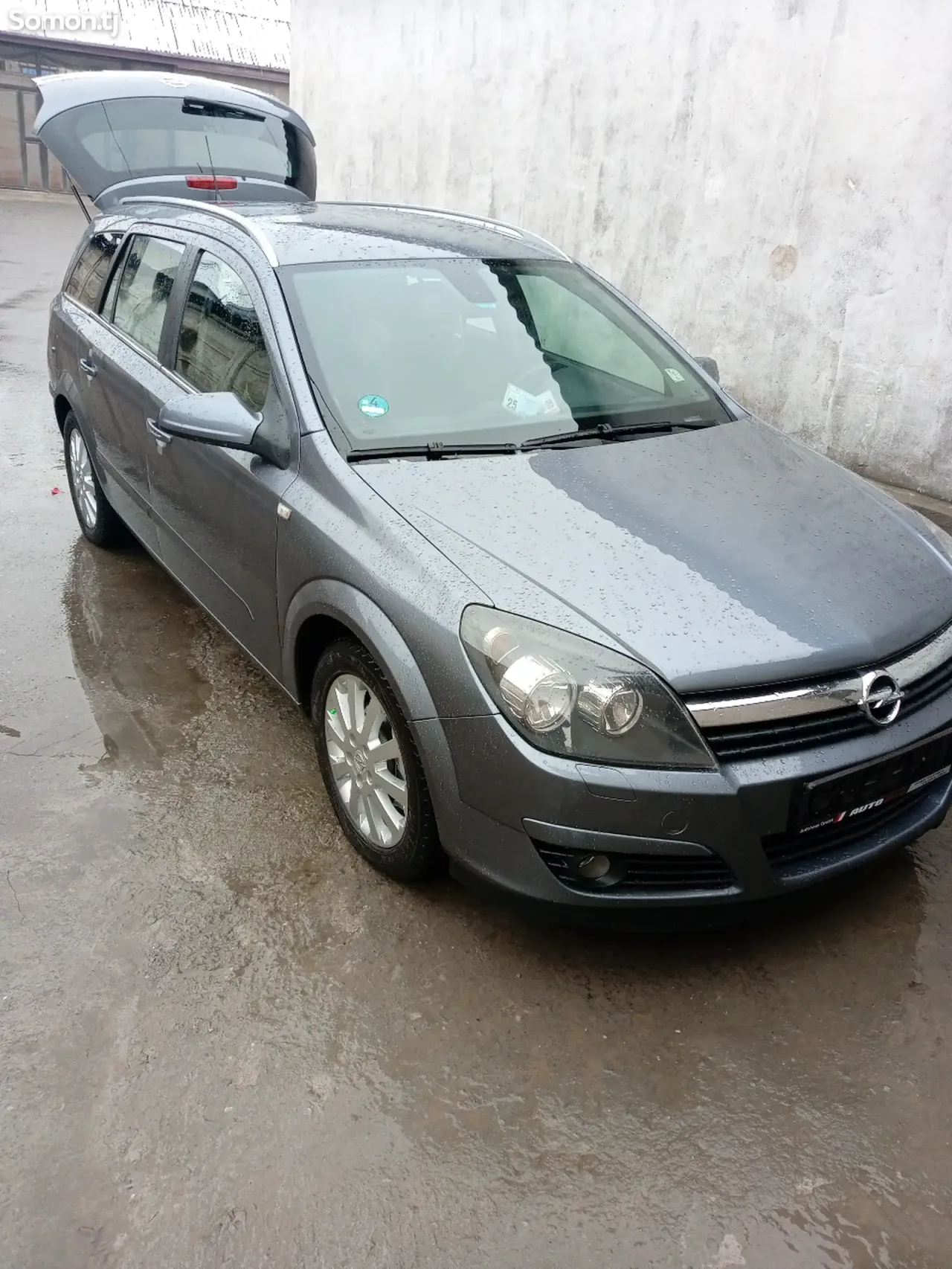 Opel Astra H 2007 · 1.6 MT