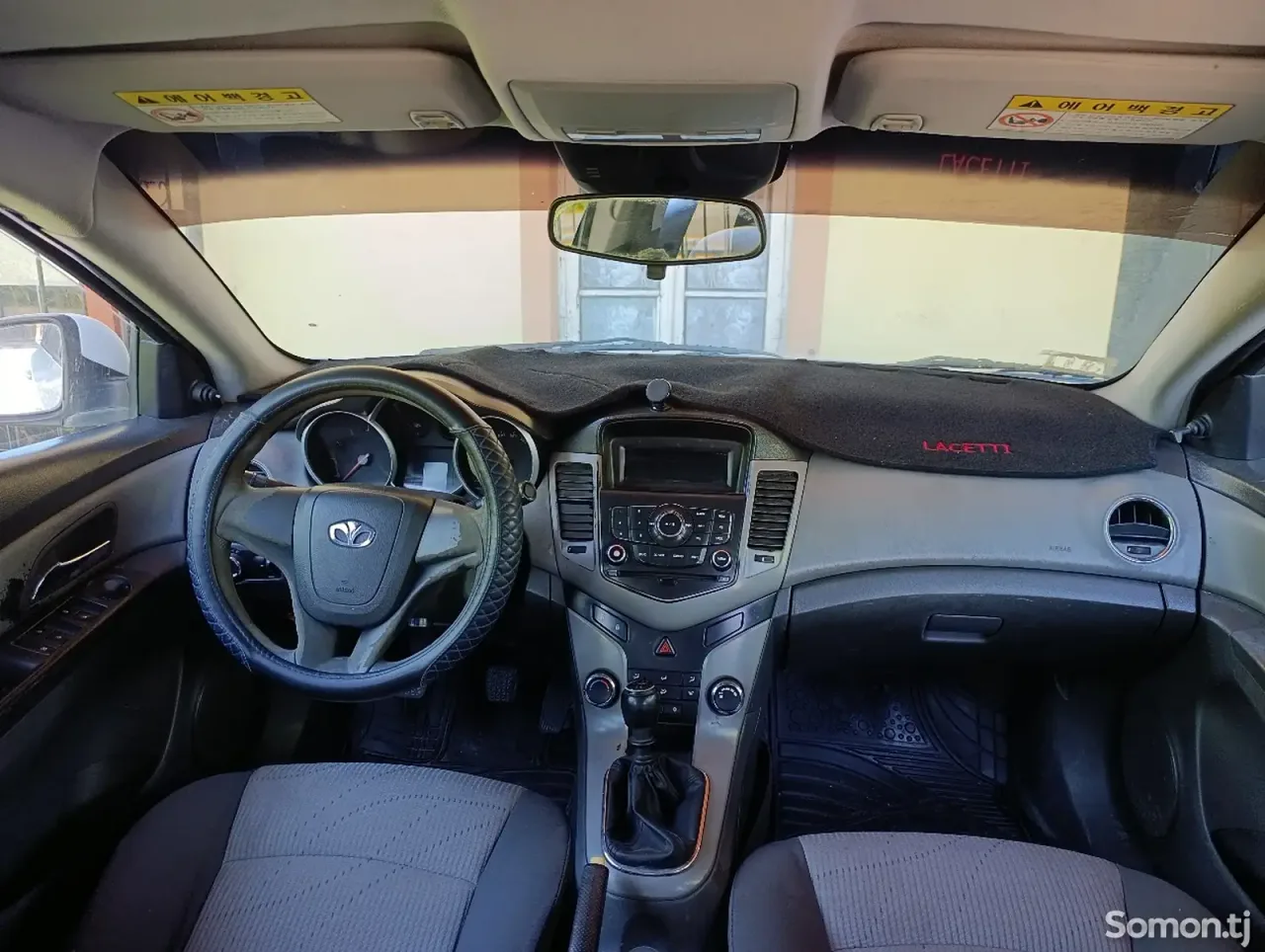 Chevrolet Cruze 2009 · 1.8 MT