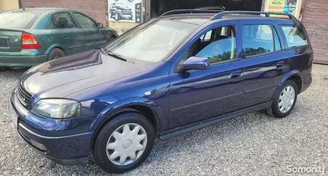 Opel Astra G 1998 · 1.6 MT