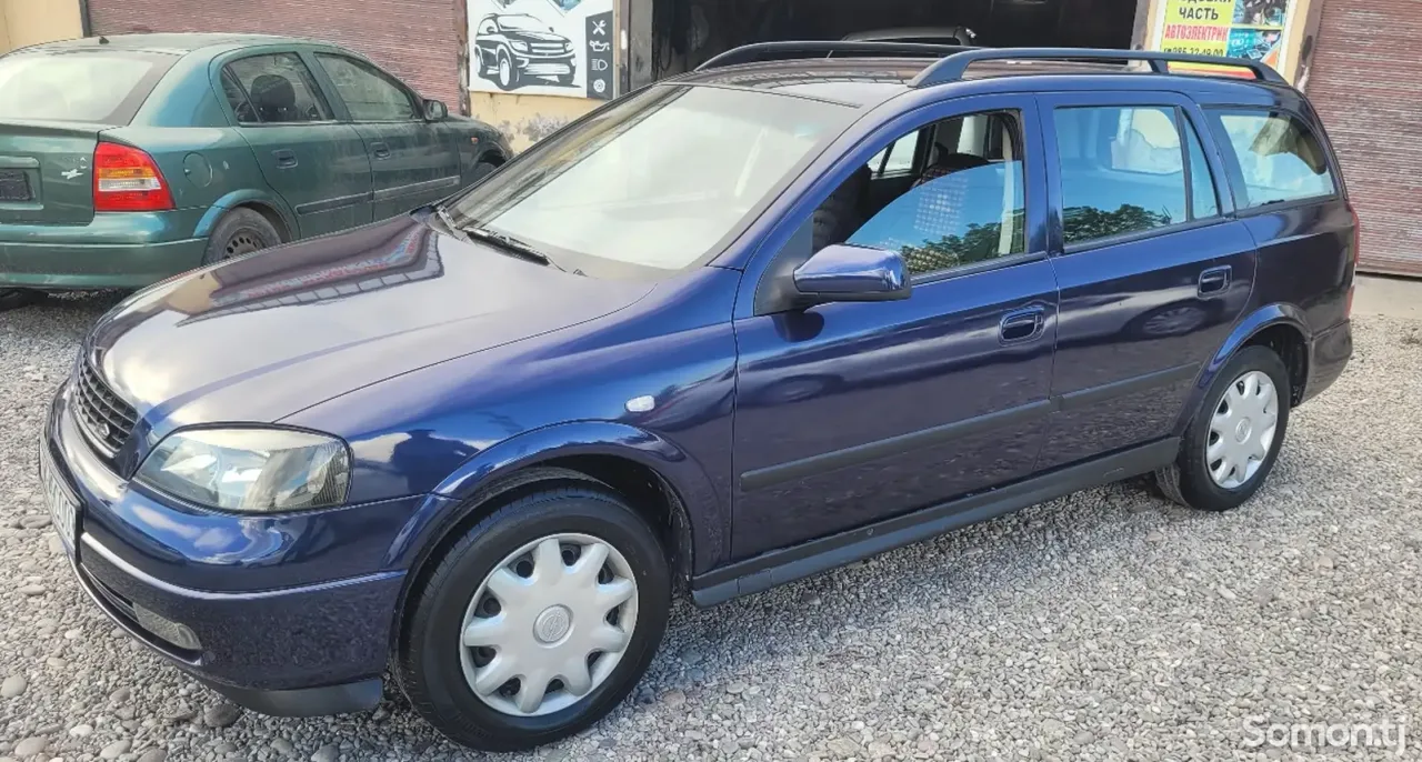 Opel Astra G 1998 · 1.6 MT