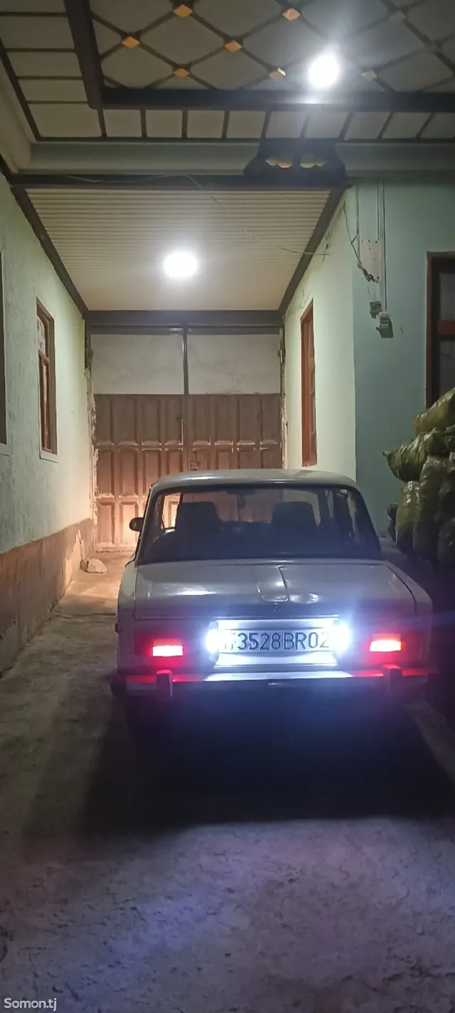 Lada (ВАЗ) 2106 1986 · 0.6 MT