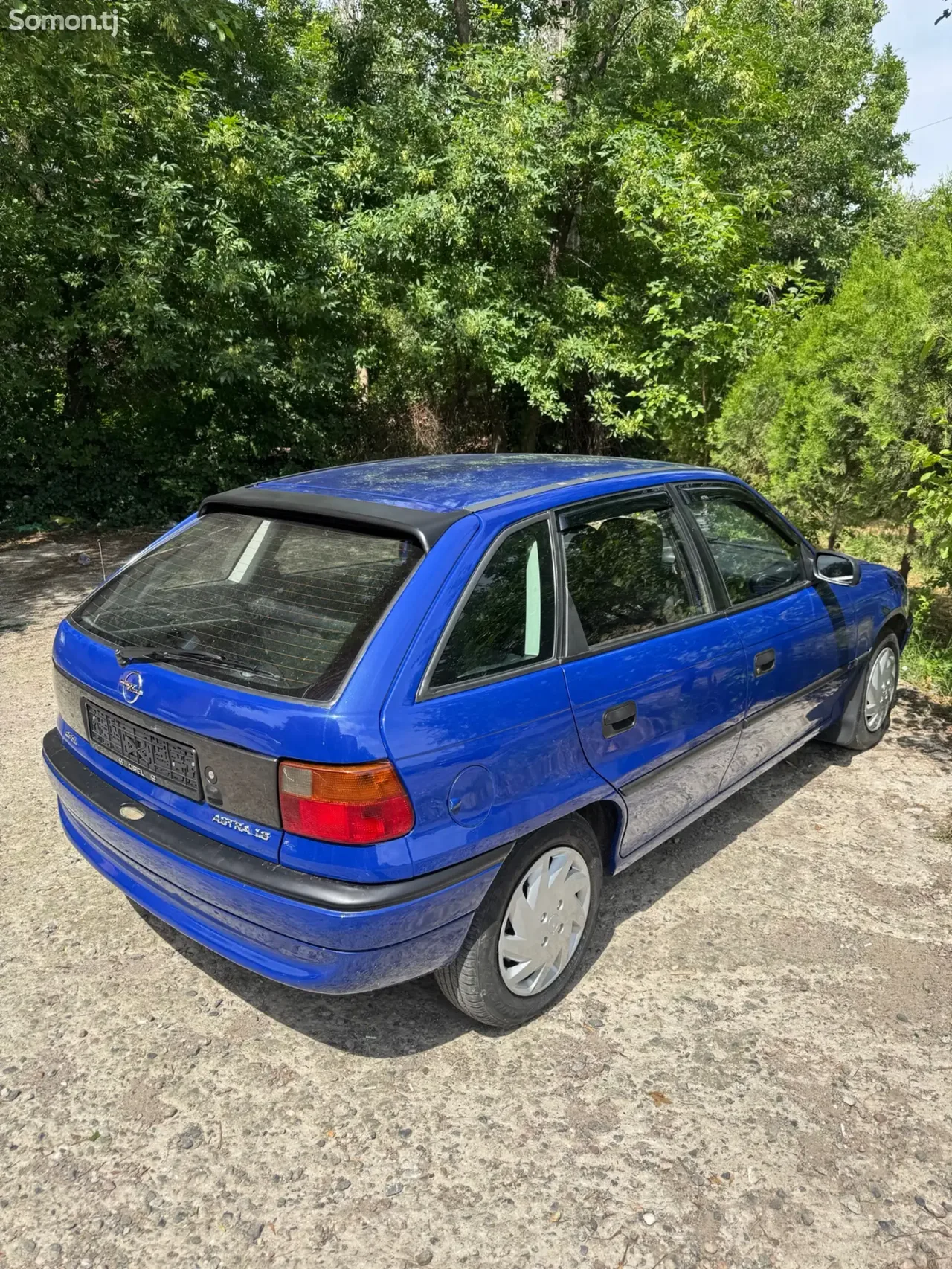 Opel Astra F 1997 · 1.6 AT