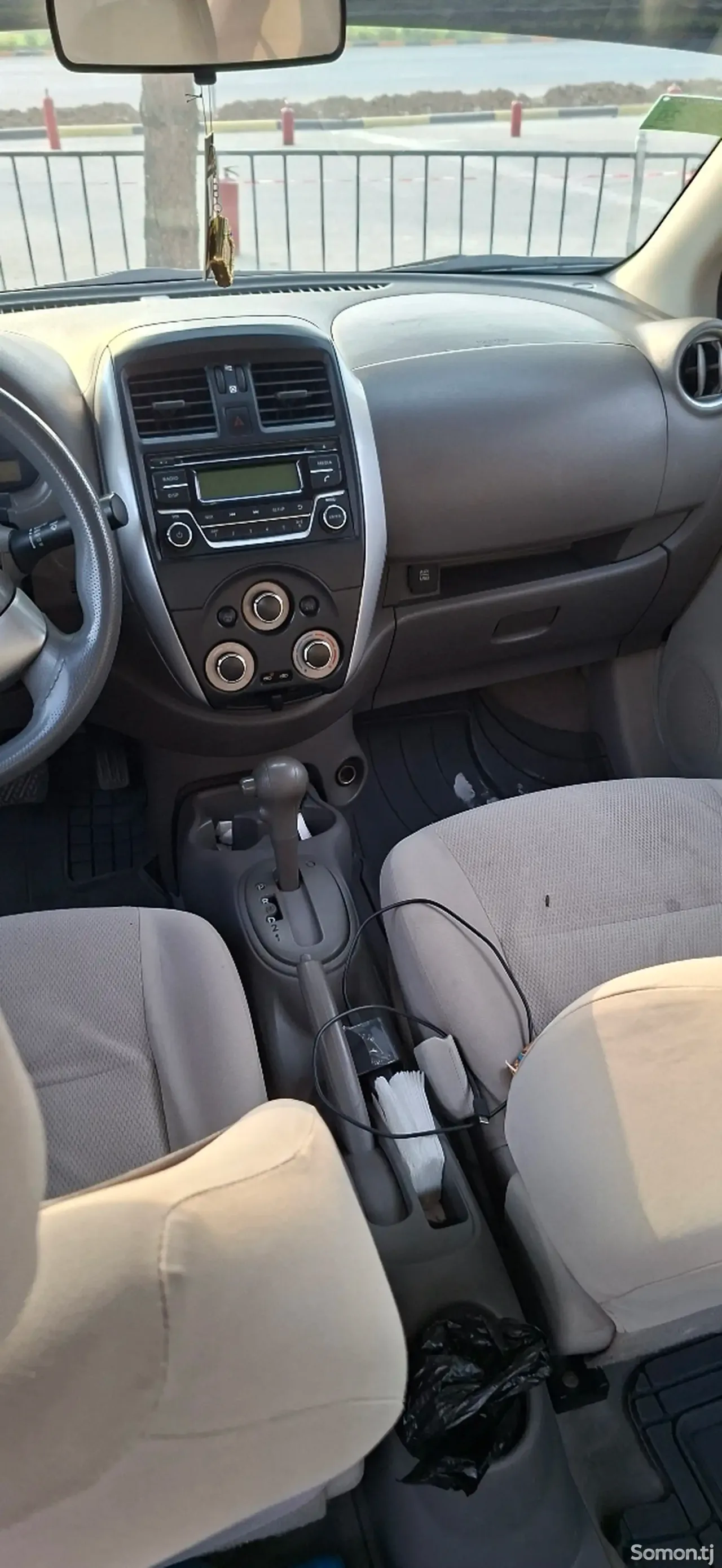 Nissan Sunny 2016 · 1.6 AT