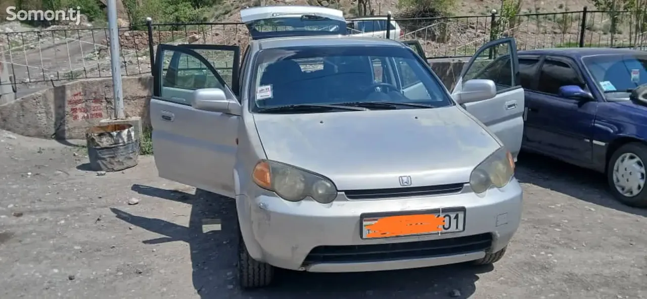 Honda HR-V 2001 · 0.6 MT