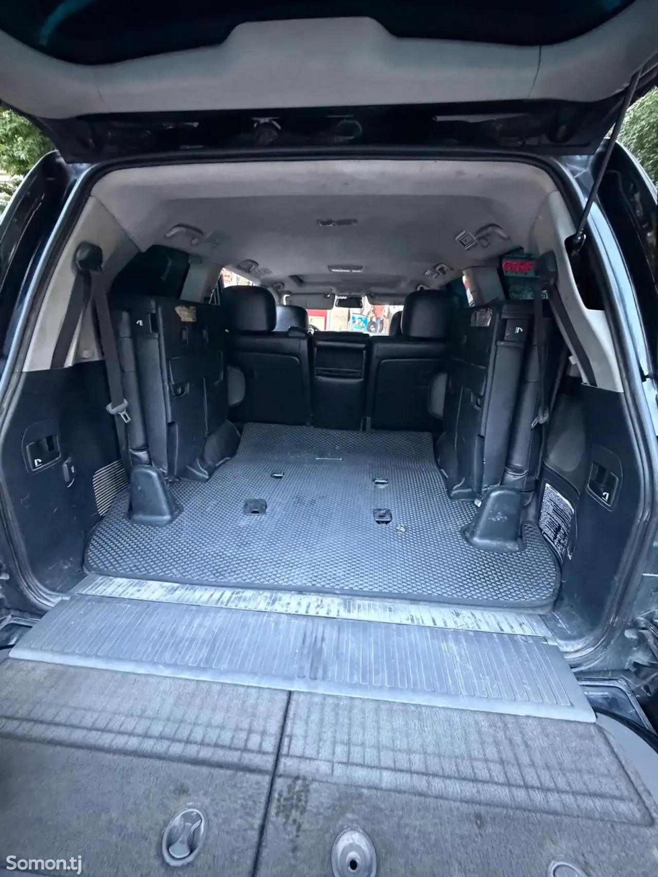 Toyota Land Cruiser 2014 · 4.7 AT