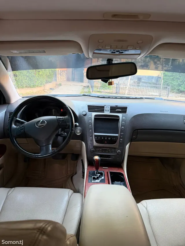 Lexus GS series 2006 · 3.0 AT
