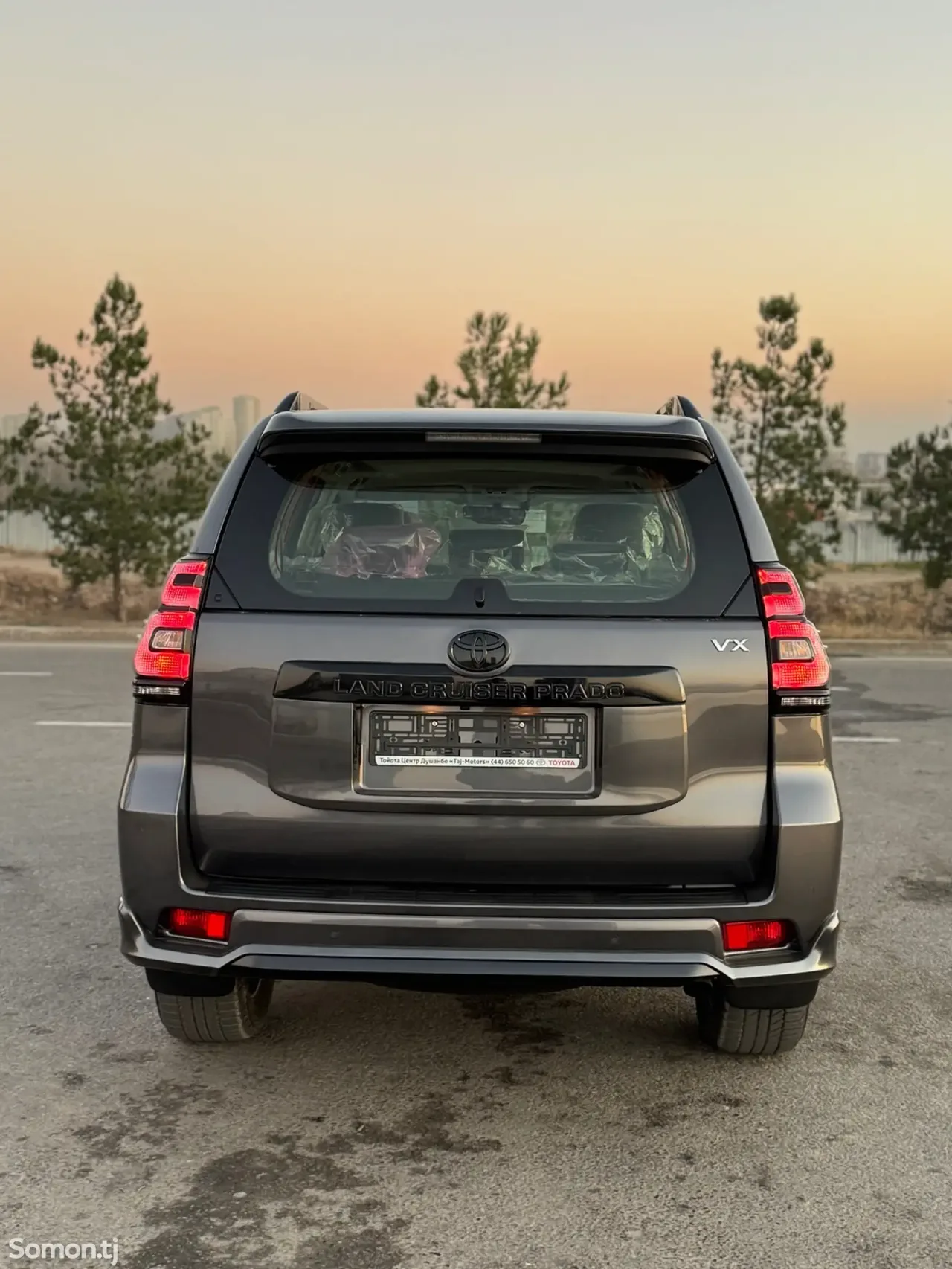 Toyota Land Cruiser Prado 2024 · 4.0 AT