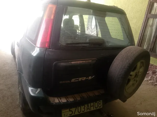 Honda CR-V 2000 · 2.0 MT