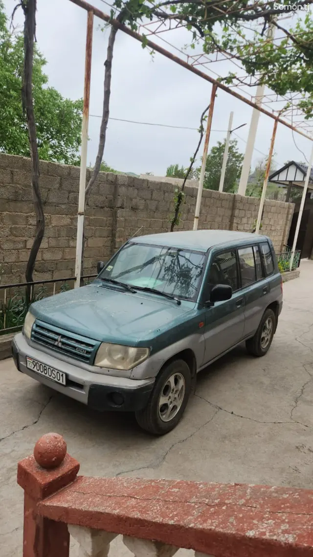 Mitsubishi Pajero 1998 · 1.8 AT