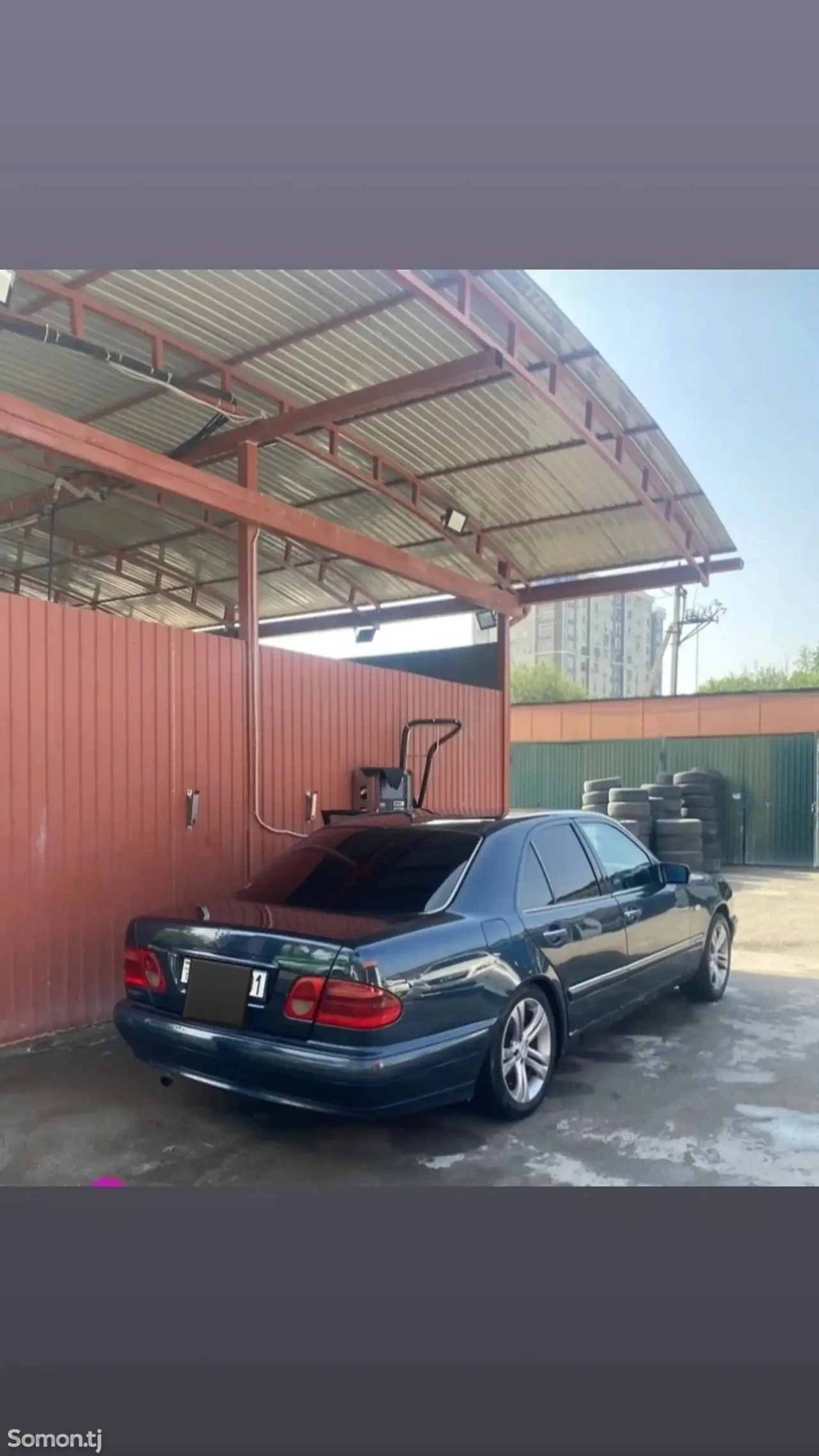 Mercedes-Benz E class 1995 · 2.0 MT