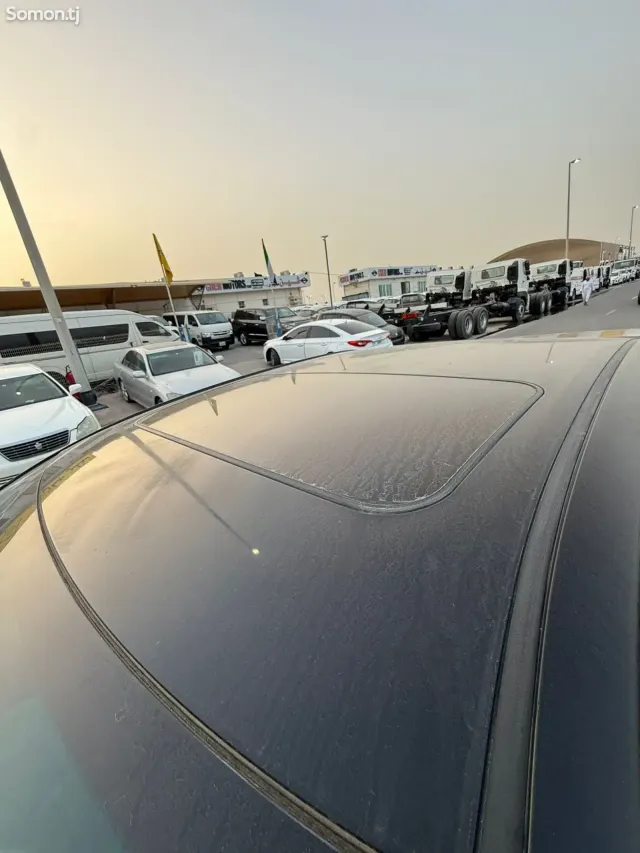 Toyota Camry 2016 · 2.5 AT