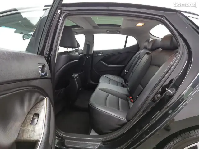 Kia K5 2014 · 2.0 AT
