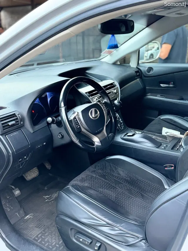 Lexus RX series 2013 · 3.5 AT