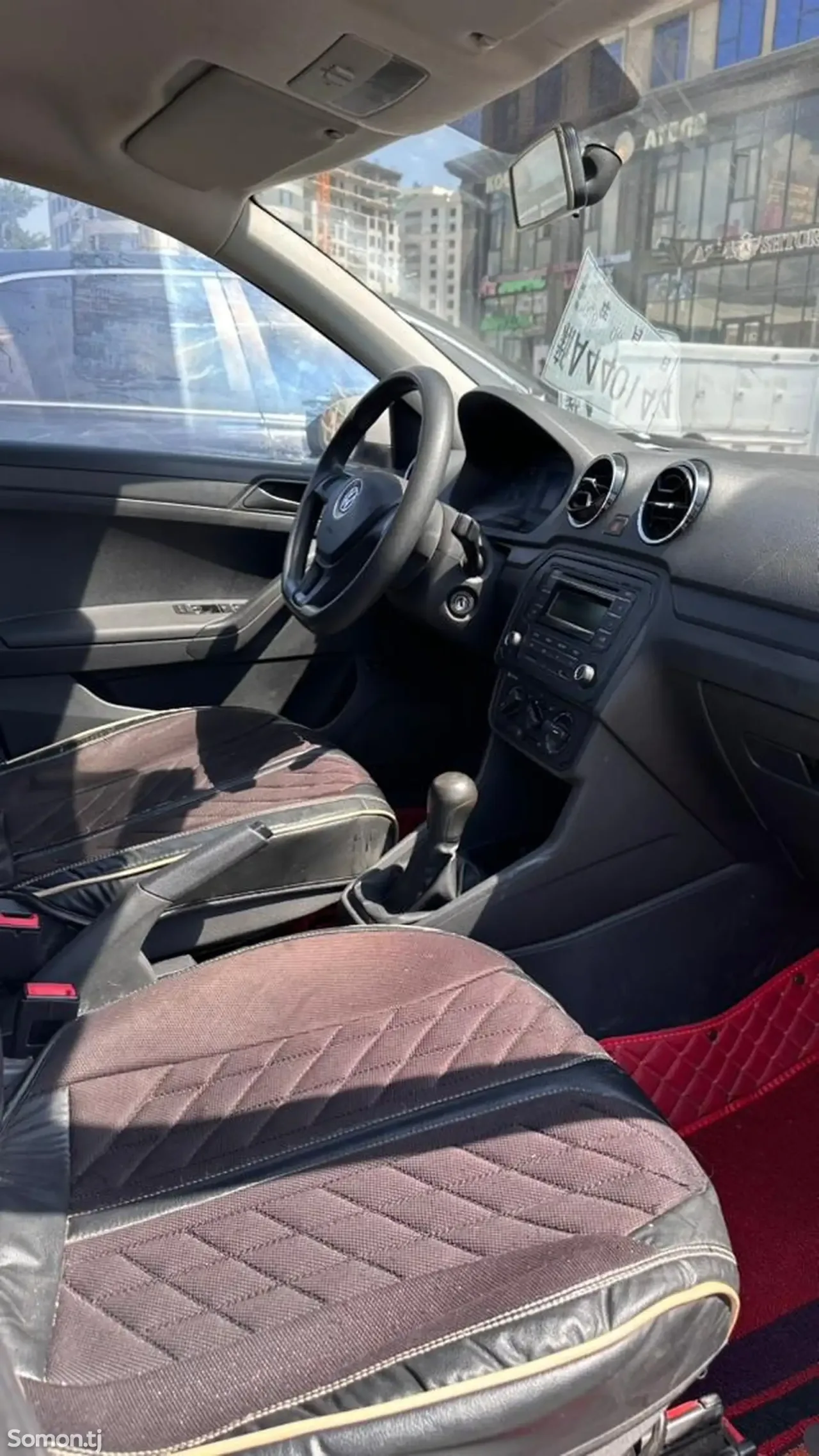 Volkswagen Jetta 2018 · 1.5 MT