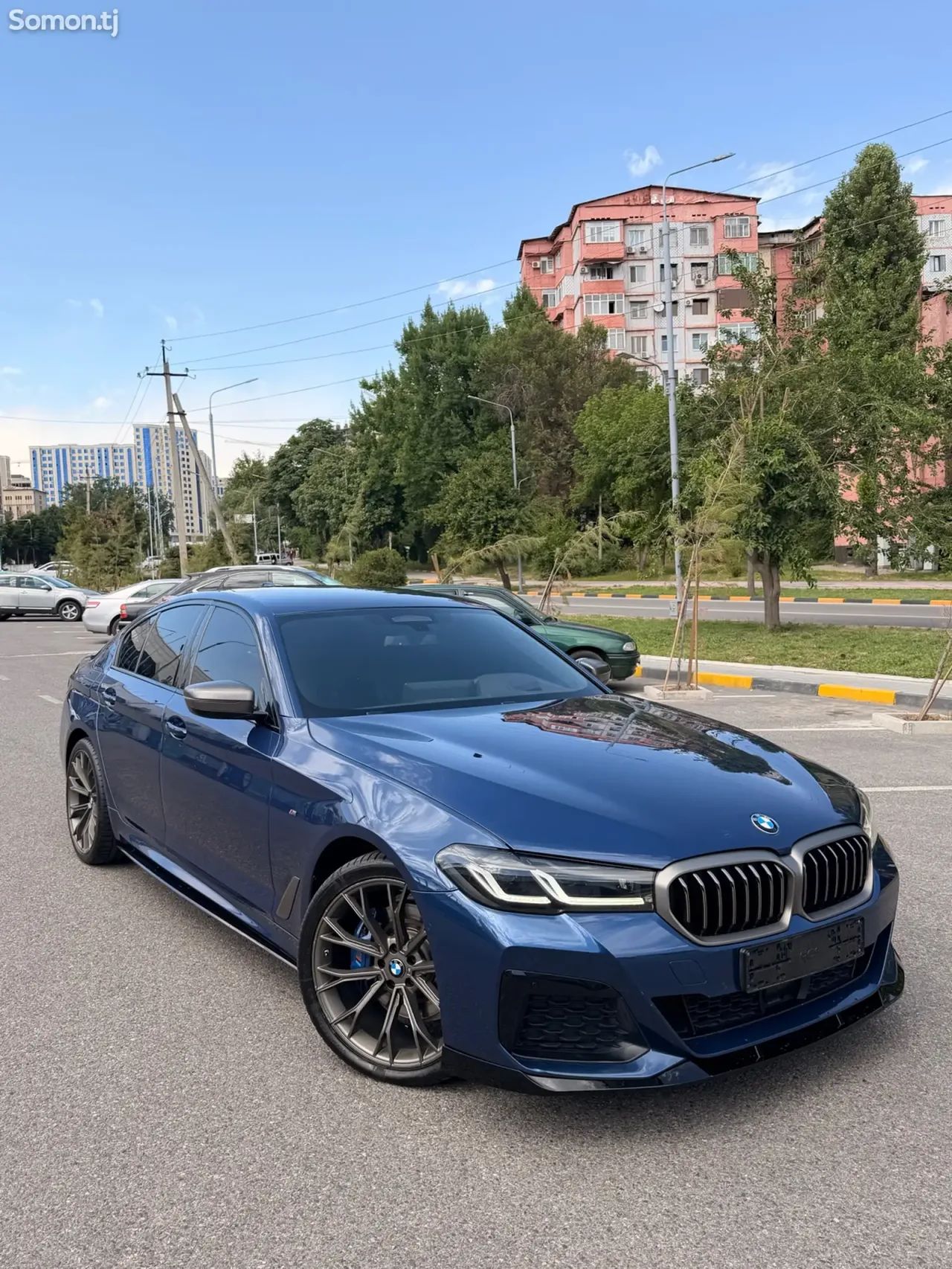 BMW 5 series 2022 · 3.0 AT