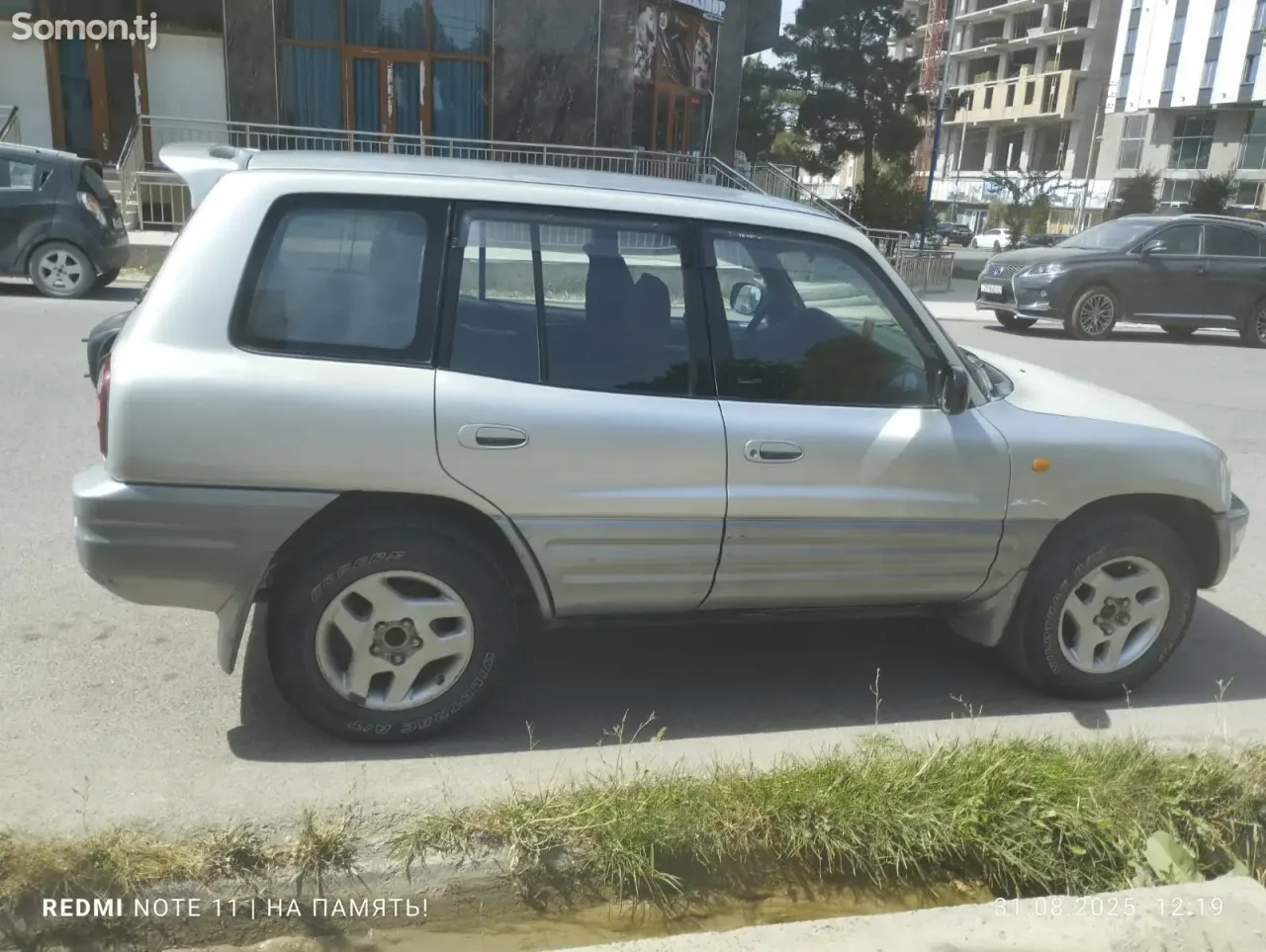 Toyota RAV 4 1998 · 2.2 AT