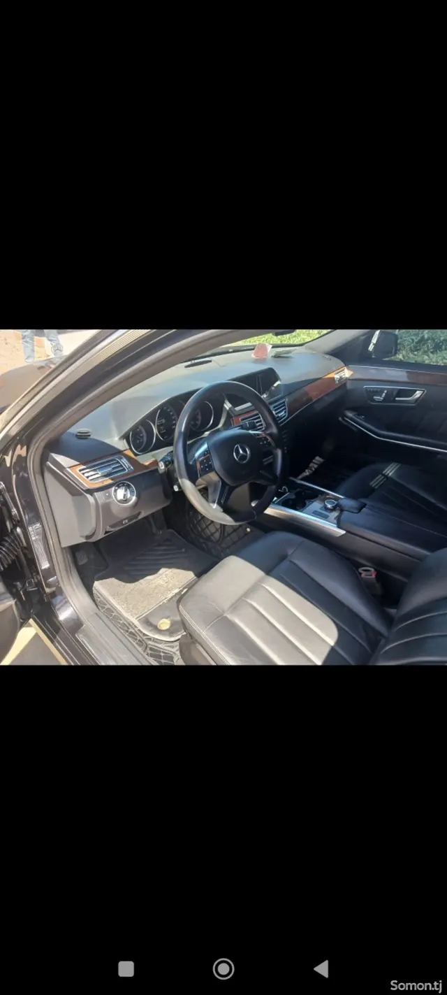 Mercedes-Benz E class 2015 · 3.0 AT