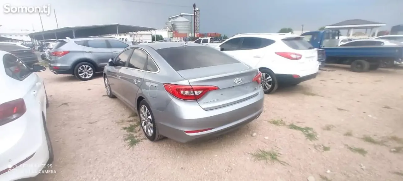 Hyundai Sonata 2014 · 2.0 AT