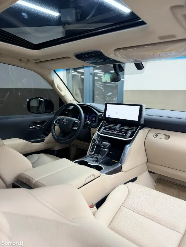 Toyota Land Cruiser 2026 · 3.5 AT