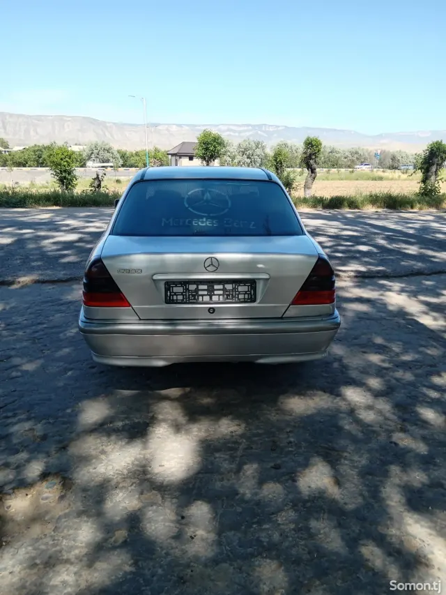 Mercedes-Benz C class 1997 · 1.8 MT