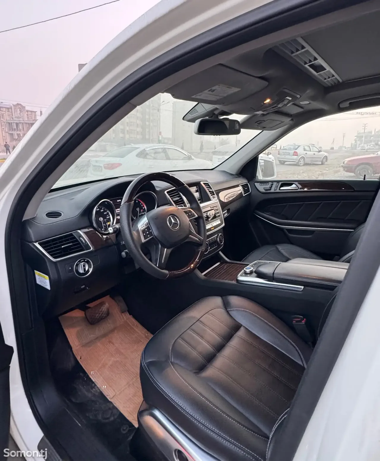 Mercedes-Benz GLS 2013 · 4.5 AT