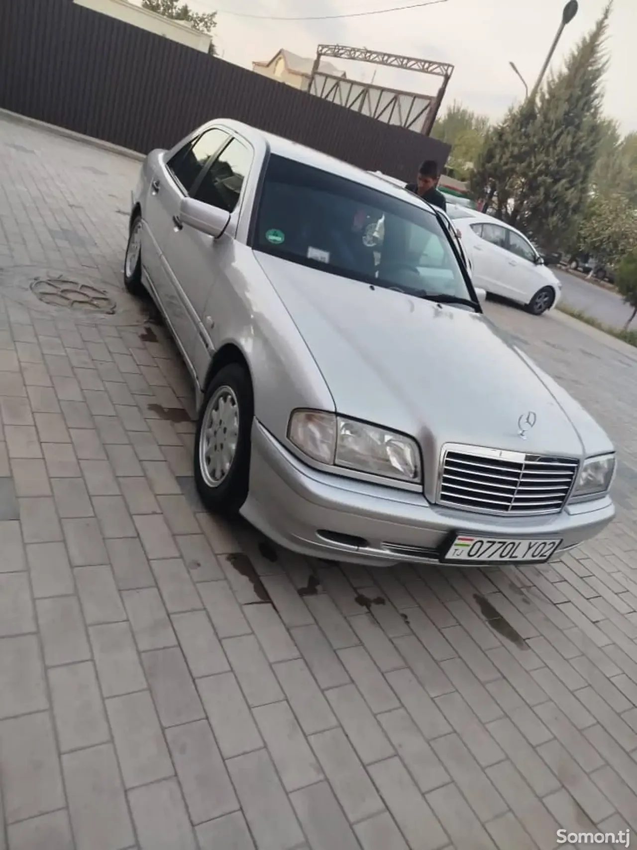 Mercedes-Benz C class 2000 · 1.8 MT