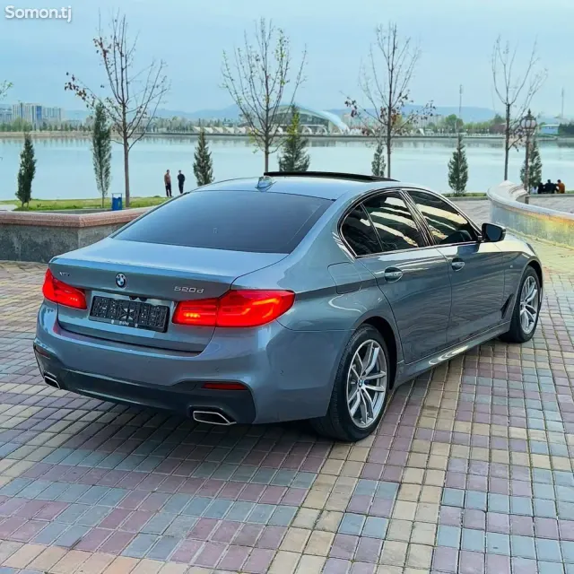BMW 5 series 2017 · 2.0 AT