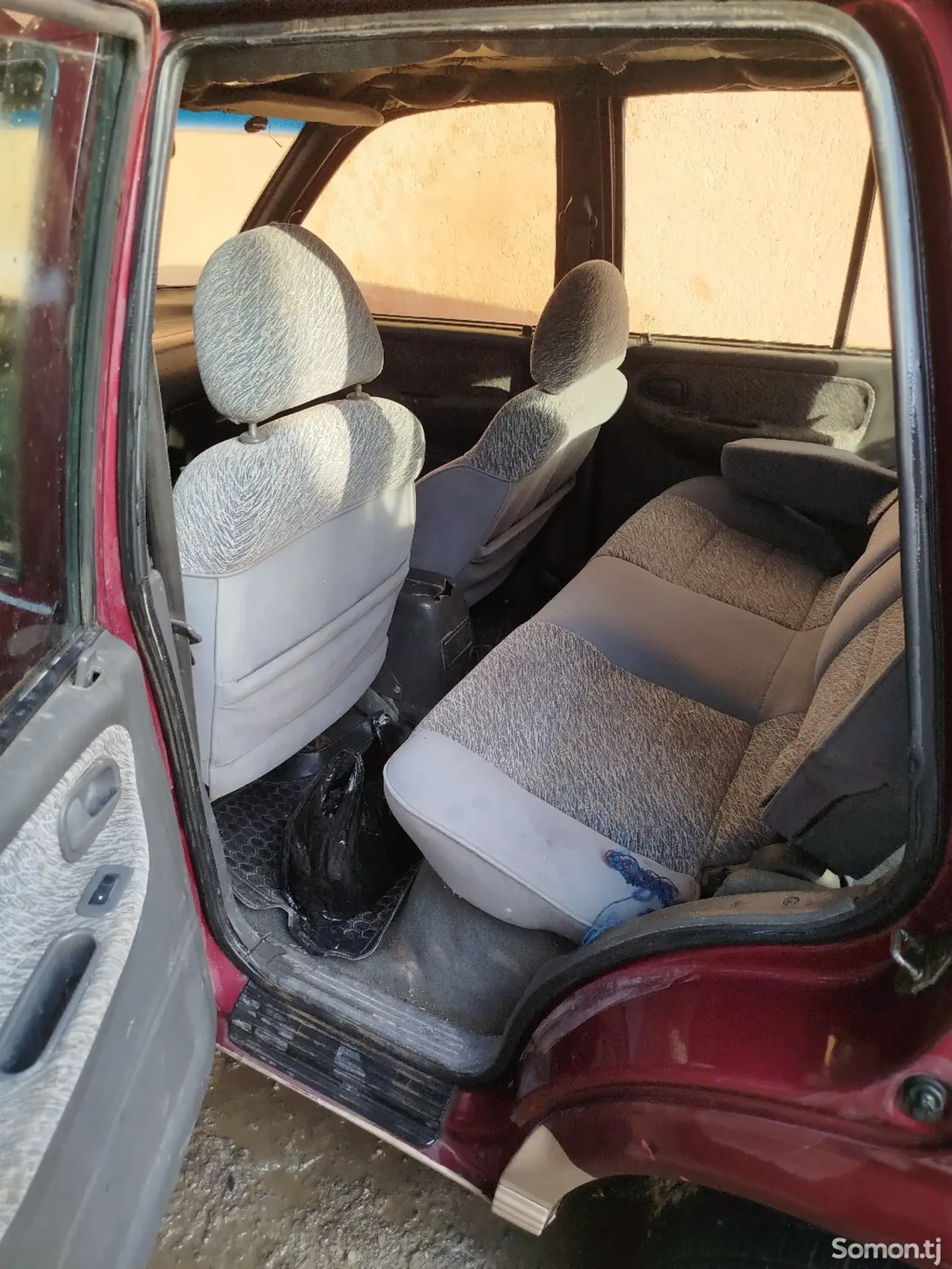 Kia Sportage 1996 · 2.0 MT