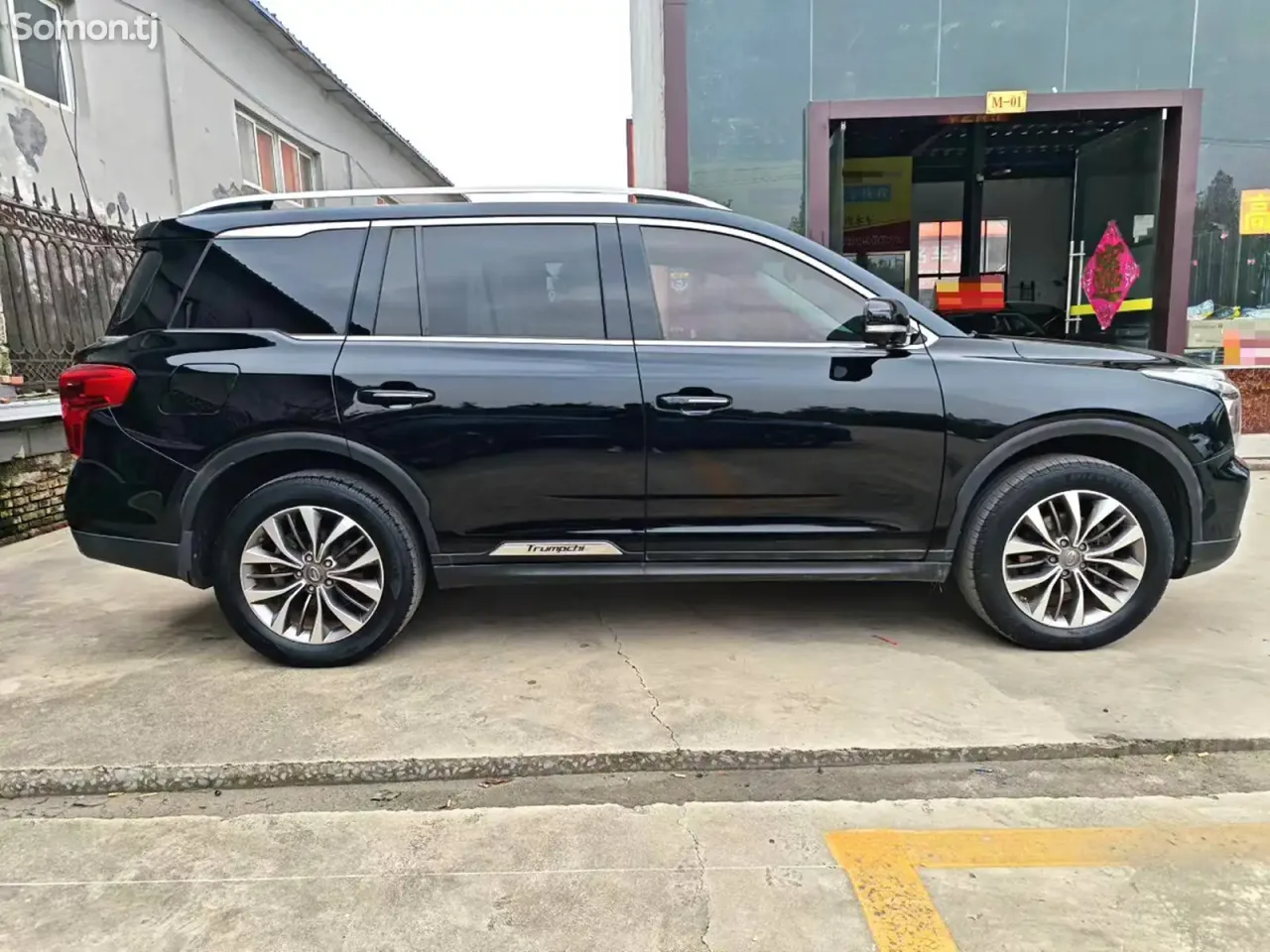 GAC Trumpchi GS8 2017 · 2.0 AT