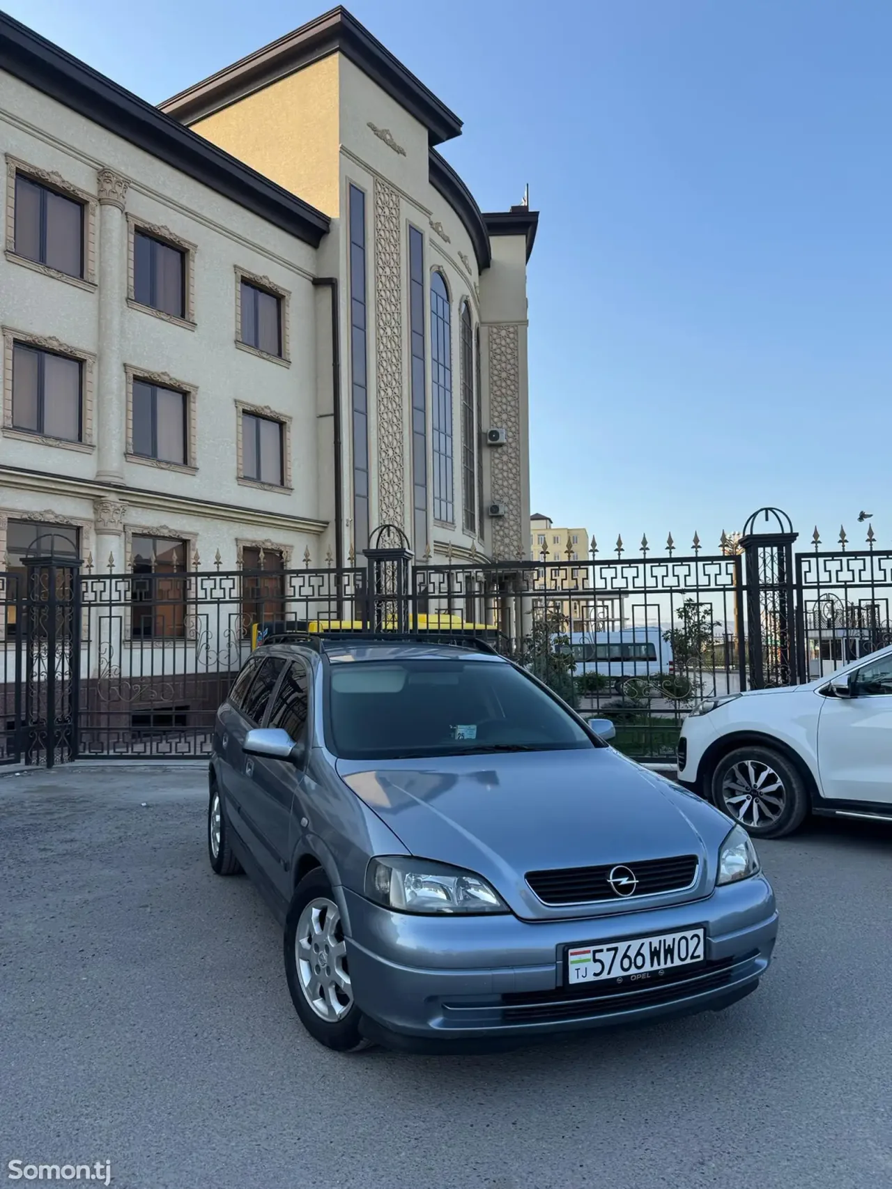 Opel Astra G 2004 · 1.6 MT