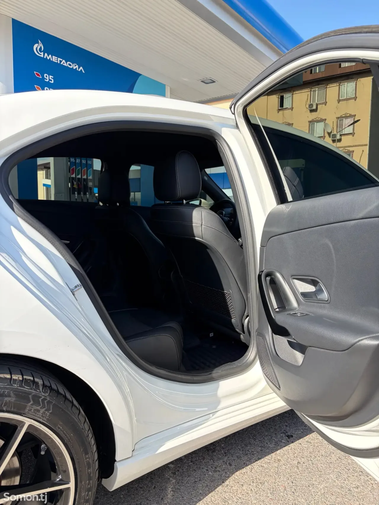 Mercedes-Benz A class 2020 · 2.0 AT