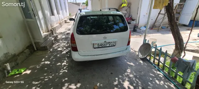 Opel Astra G 1998 · 1.6 MT