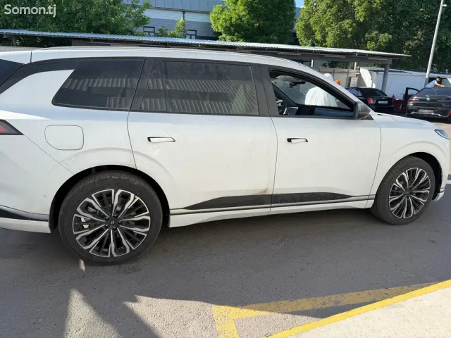 Dongfeng EP 008 2026 · 2.0 AT