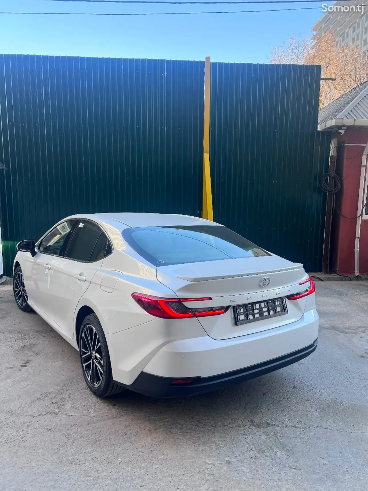 Toyota Camry 2026 · 2.5 AT