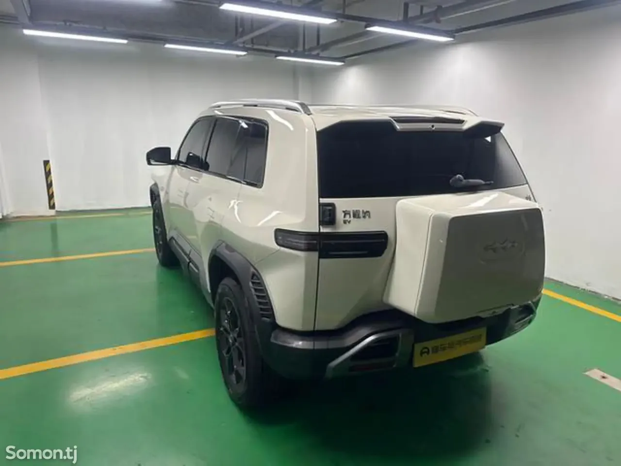 BYD Leopard 3 2025 · AT
