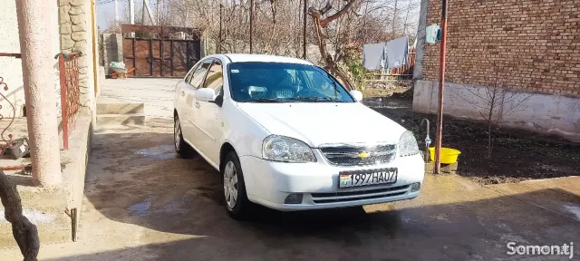 Chevrolet Lacetti 2009 · MT