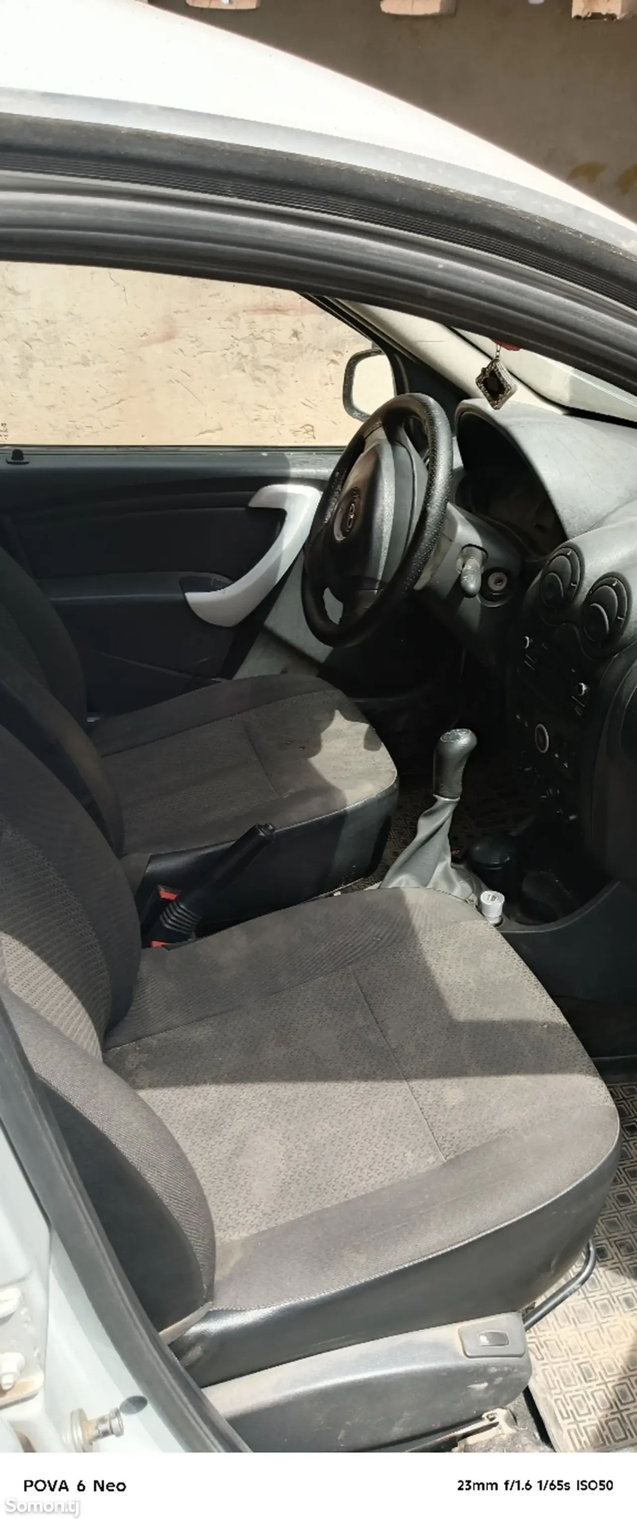 Lada (ВАЗ) Largus 2013 · 1.6 MT