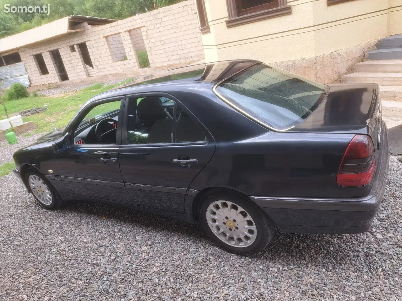 Mercedes-Benz C class 2000 · 1.8 MT